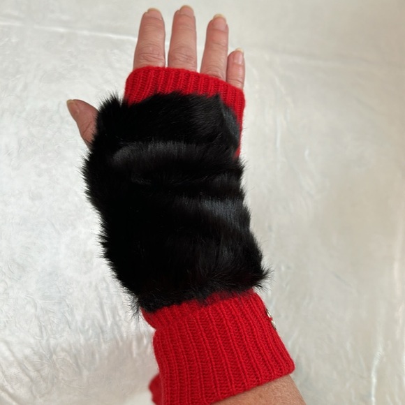 Spyder BEANIE, GLOVE, HOODED SCARF - Red - Picture 5 of 13
